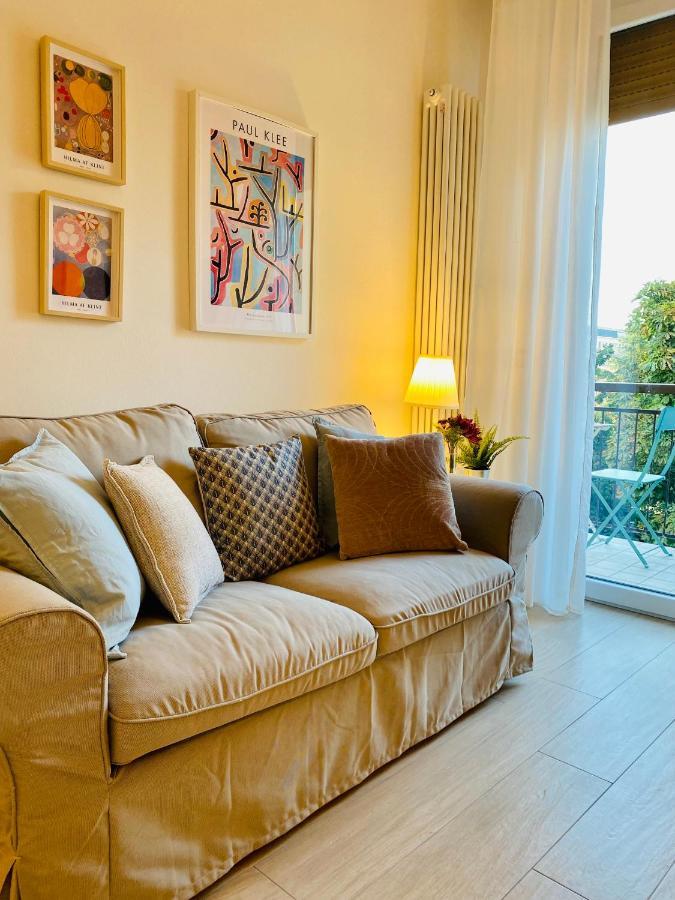 Modern City Apartment 모데나 외부 사진