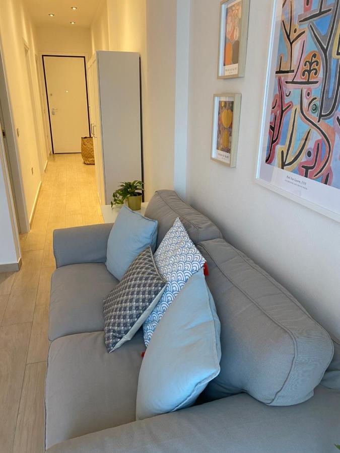 Modern City Apartment 모데나 외부 사진