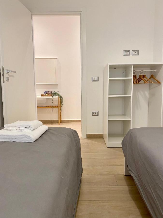 Modern City Apartment 모데나 외부 사진